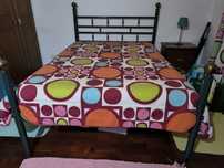 Cama de ferro com colchão
