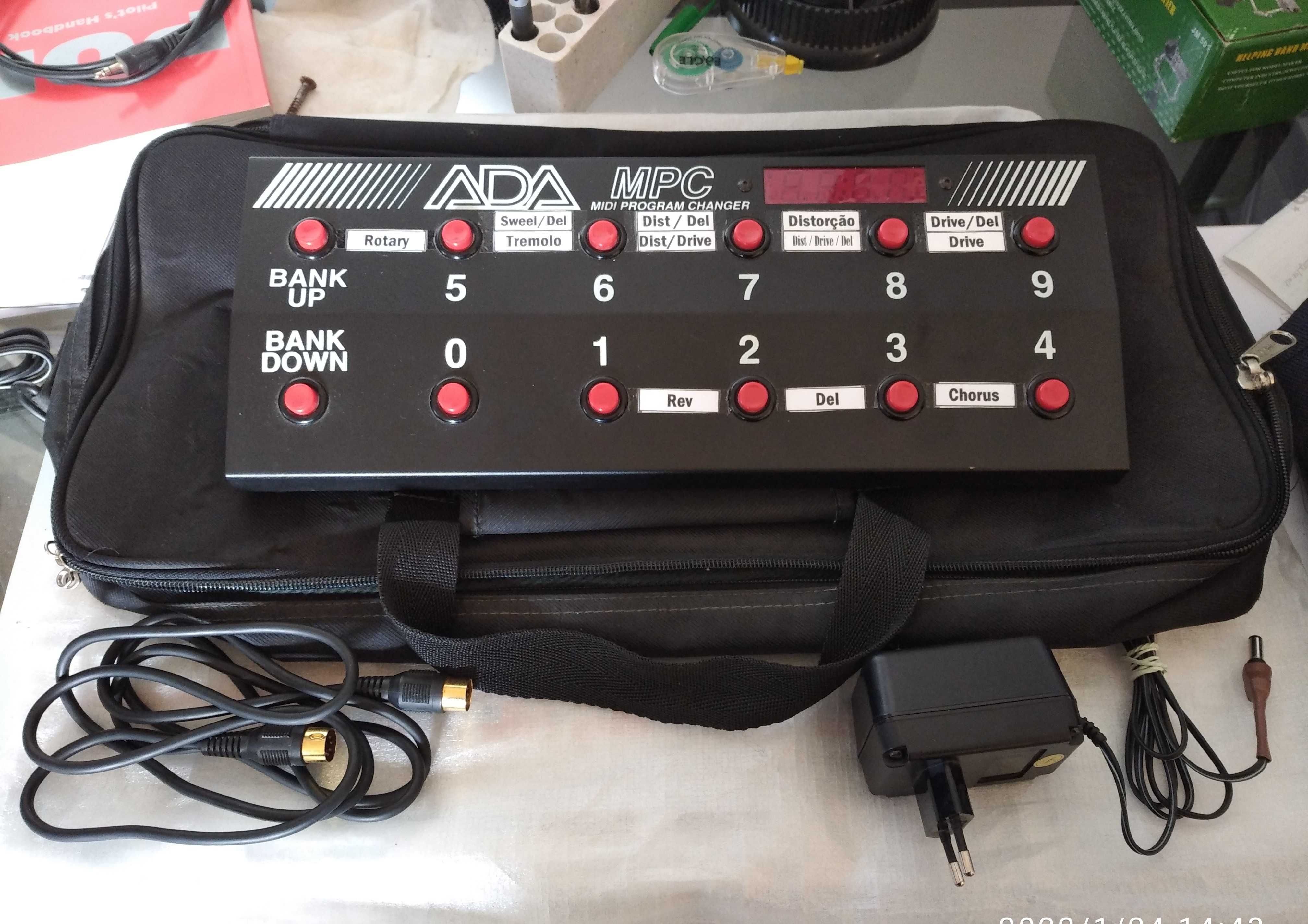 Pedaleira Controlador Midi ADA MPC
