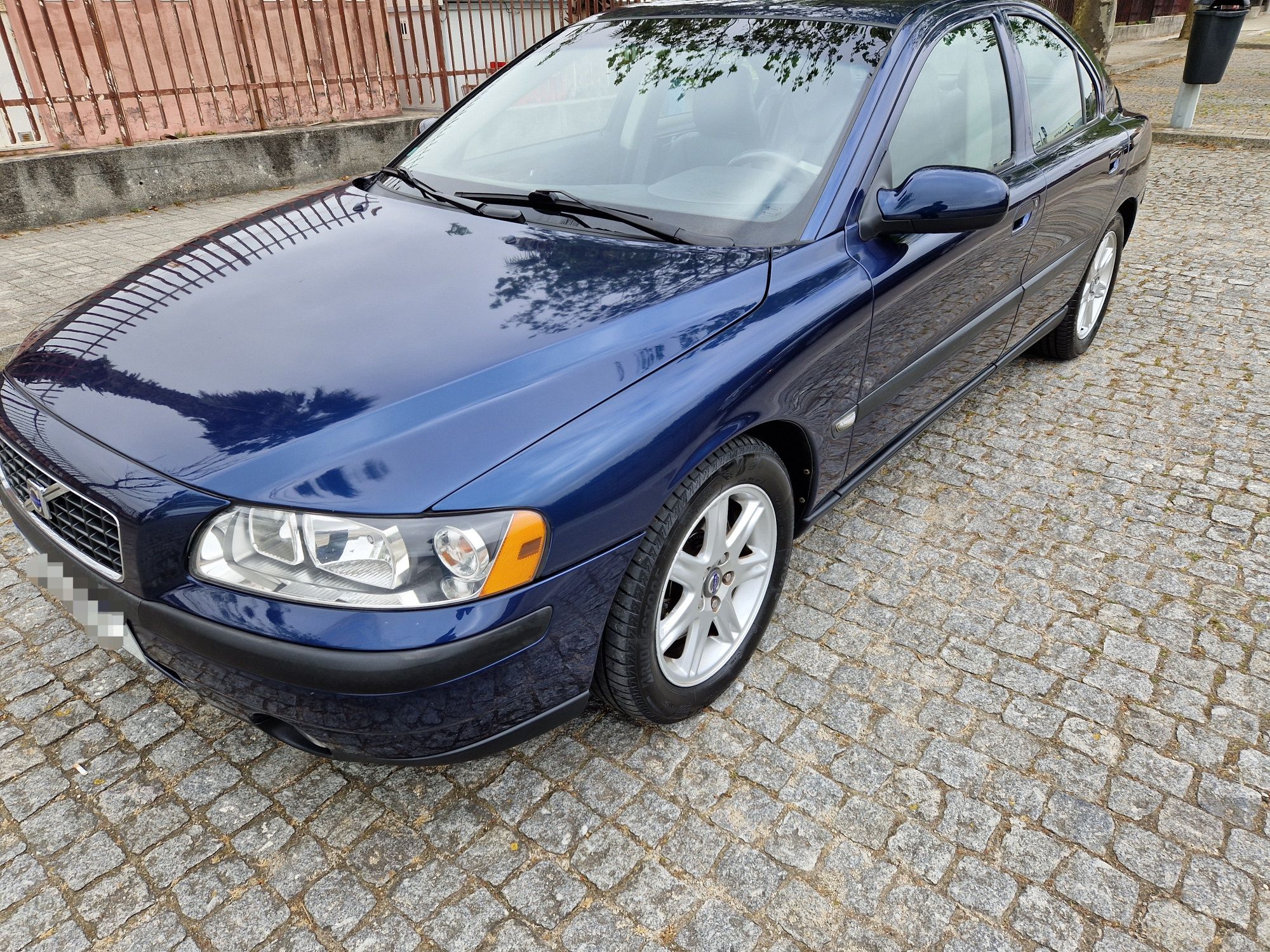 Volvo S60 2.0T 180cv a GPL (pondero retoma)