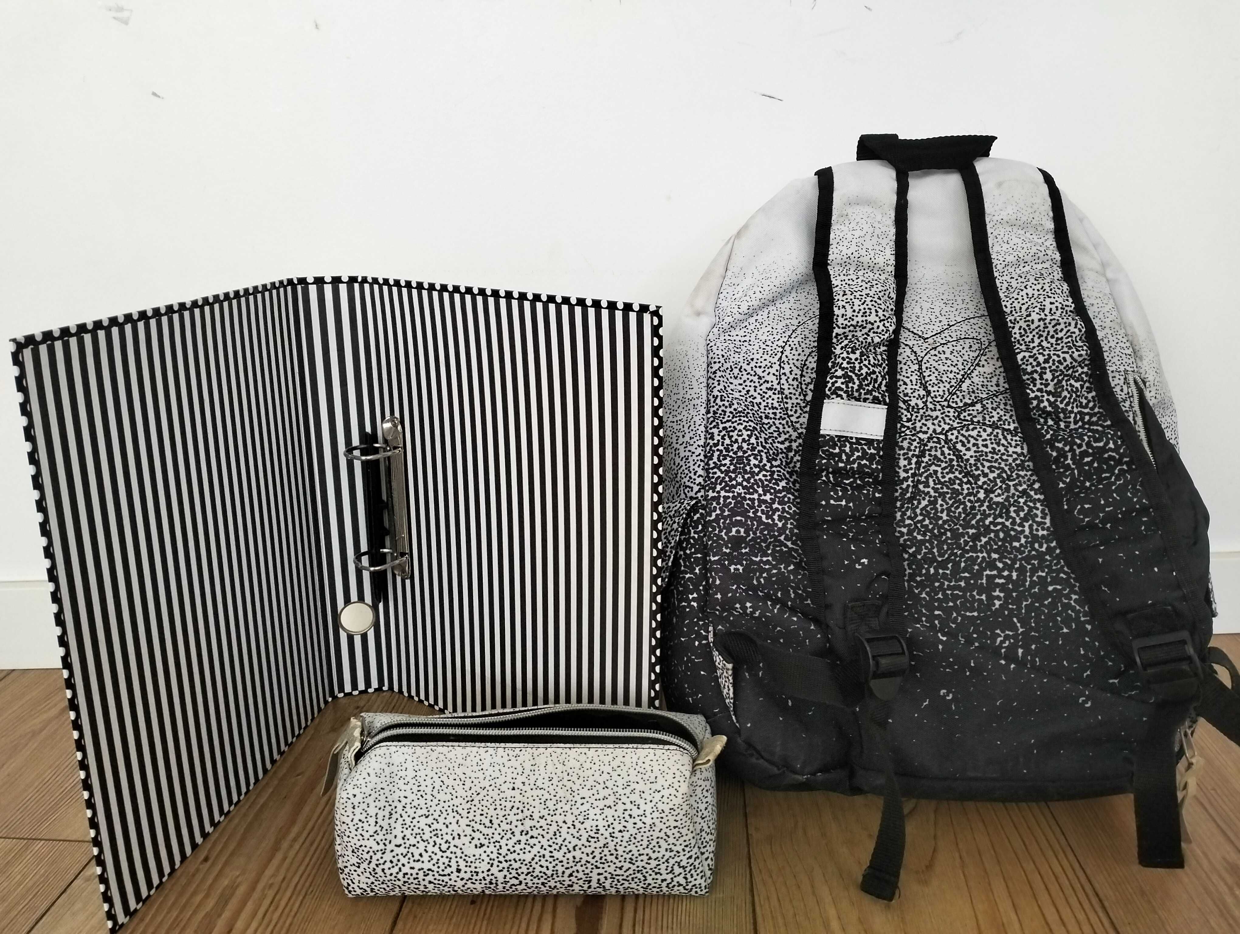 Mochila + estojo + dossier