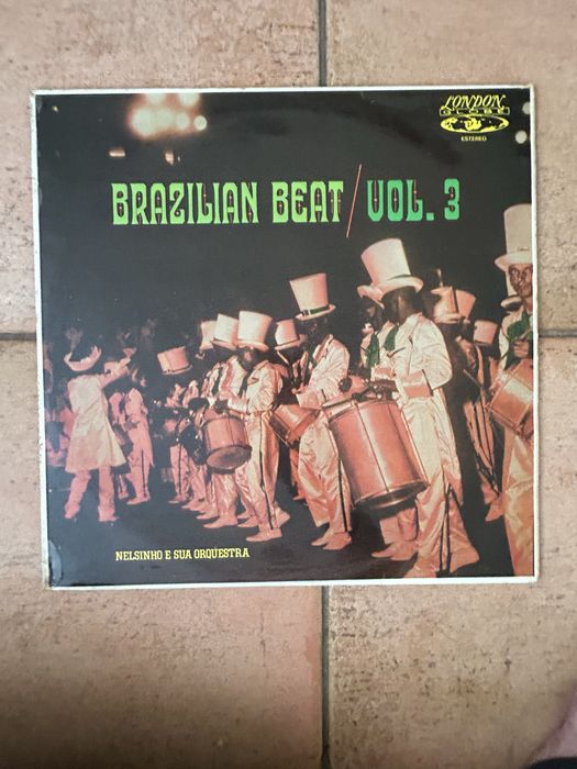 Discos de vinil variados