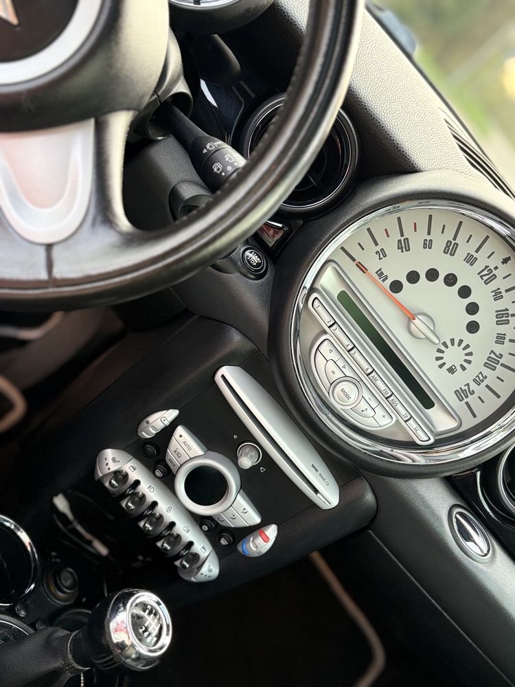 Mini Cooper R56 2007