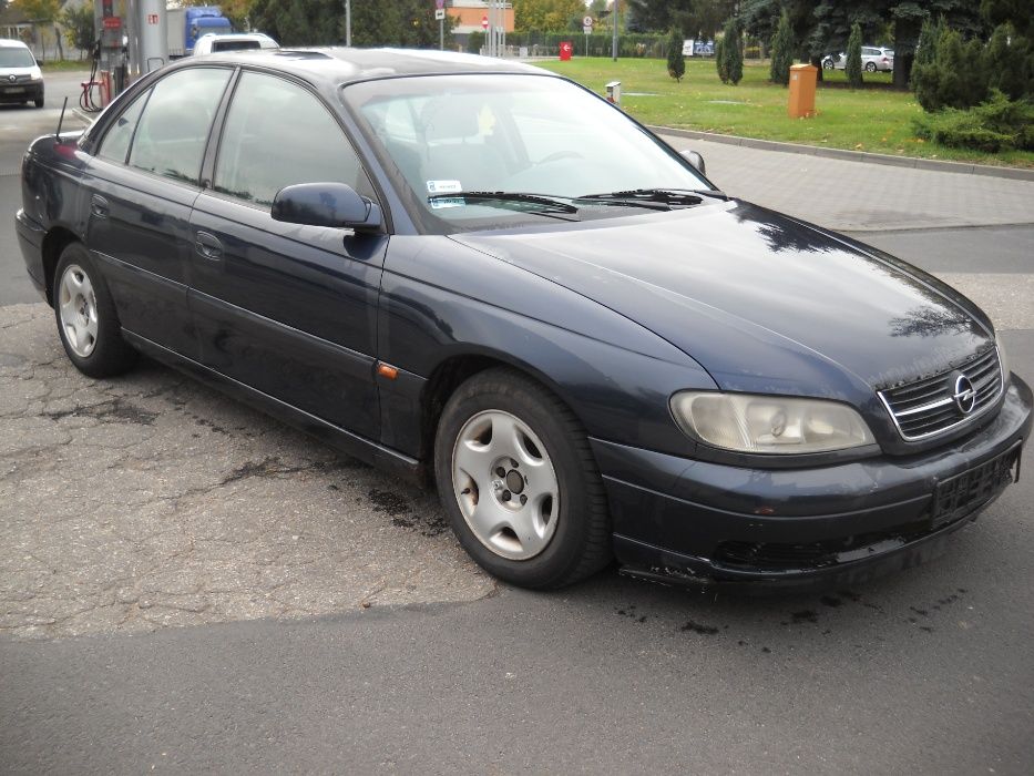 Opel Omega C po lifcie B tylna lampa