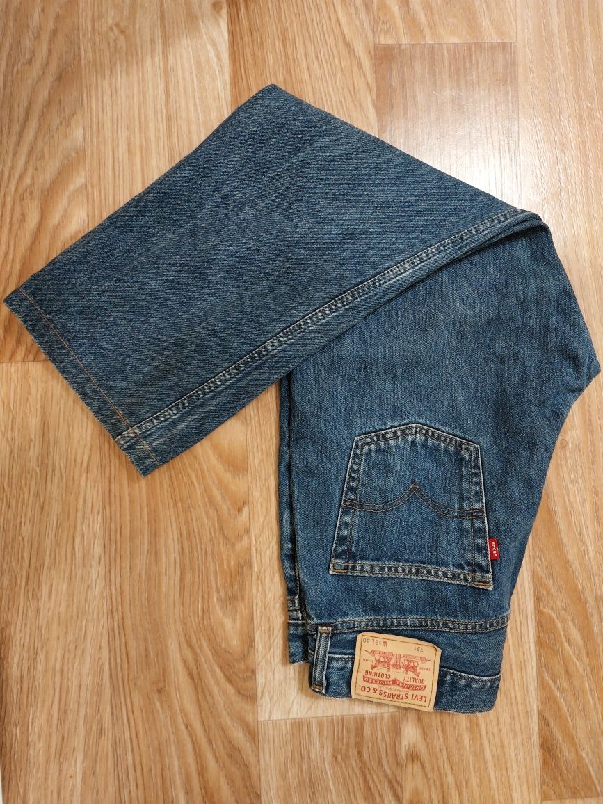 Джинси Levi's 751