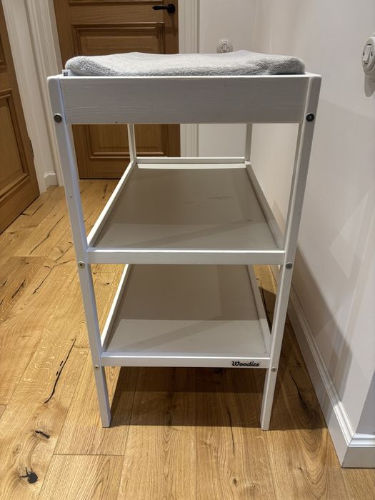 Przewijak woodies bialy