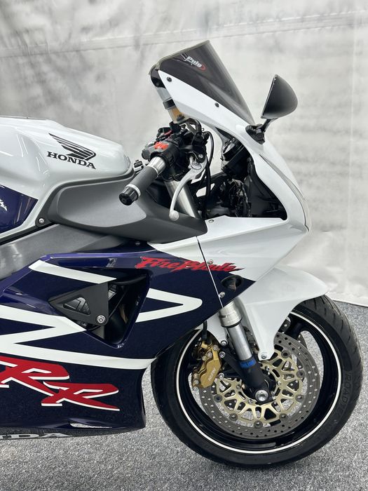 Honda CBR 900RR Model 954 FireBlade Top Stan Zadbana
