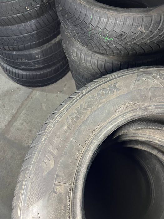 Hankook 215/70/16 пара зимних шин