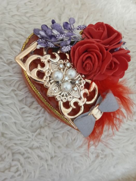 З епоксидної смоли