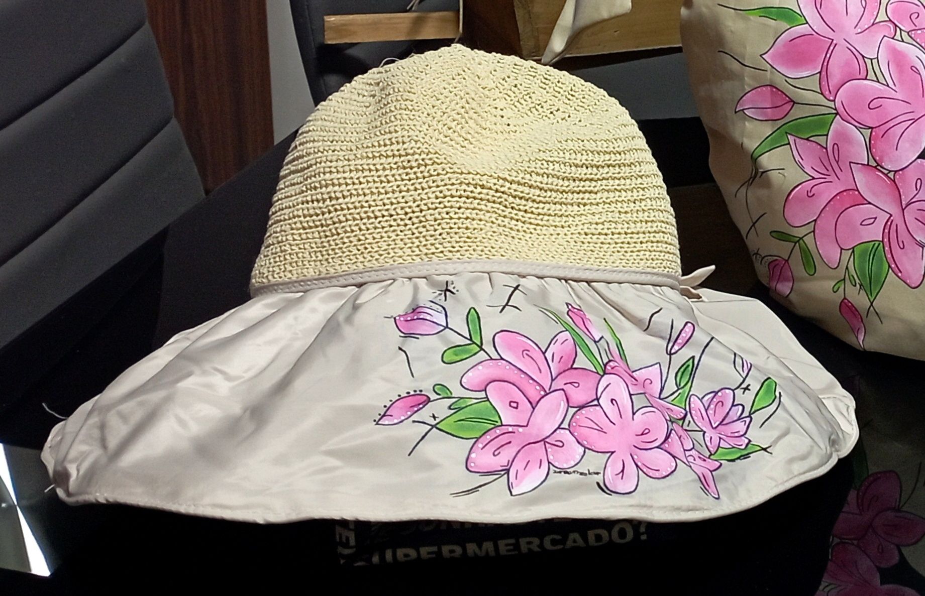 Chapéu girissimo com flores