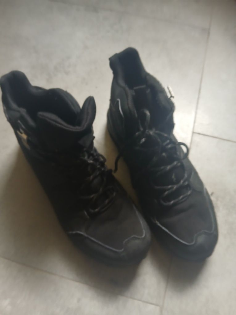 Czarne zimowe buty Sprandi bdb r.43