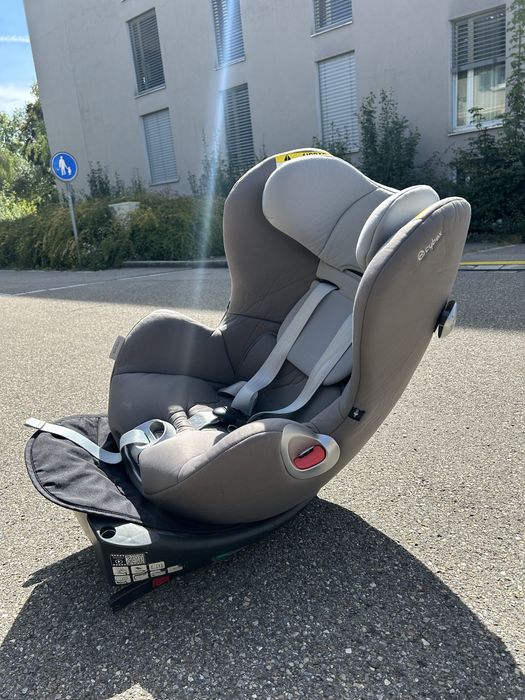 Автокрісло Cybex Sirona
