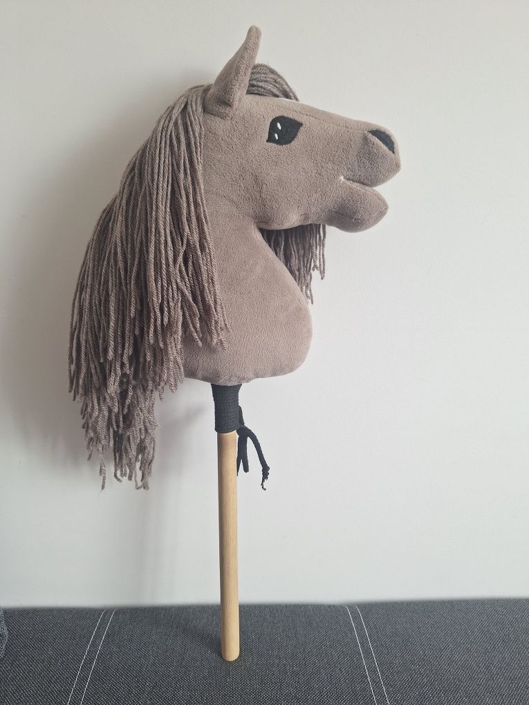 GRATISY+Hobby horse A4 ogłowie napierśnik wodze