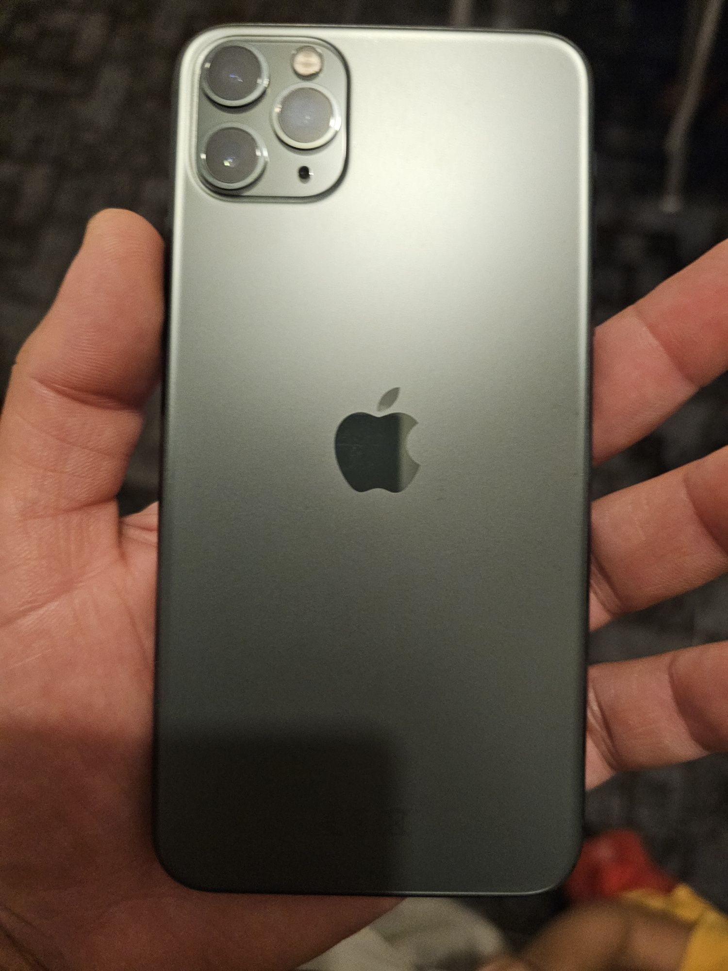 Iphone 11 pro max...256gb