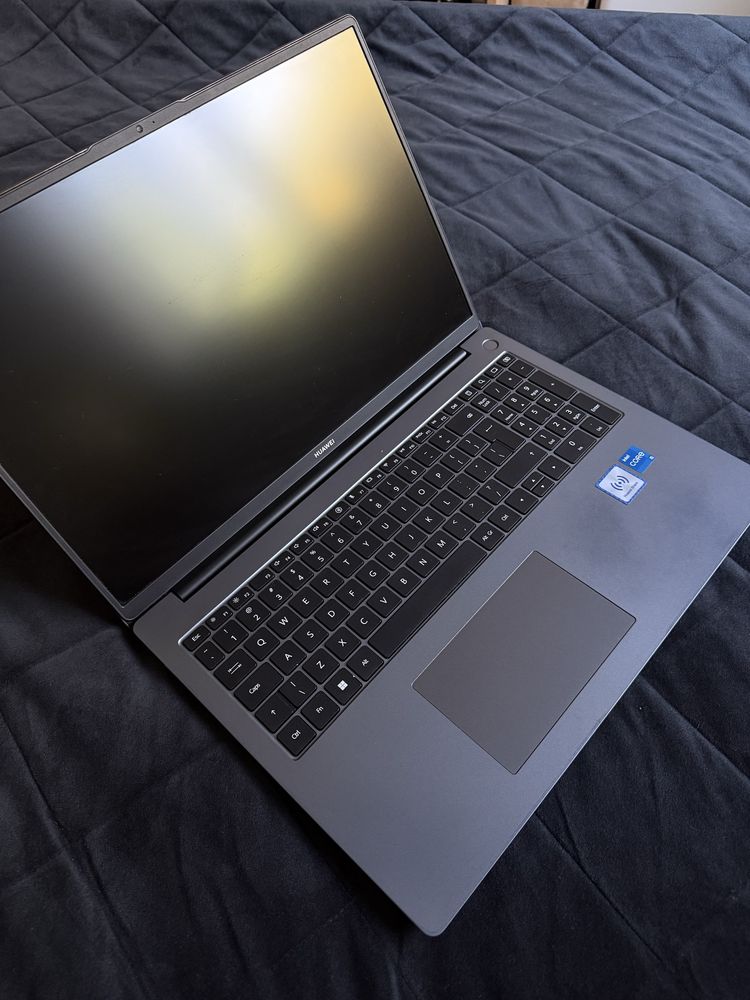 Huawei matebook D15 cześci do serwisu