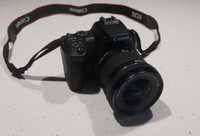 Lustrzanka Canon EOS 250D + dokupiony obiektyw szerokokątny