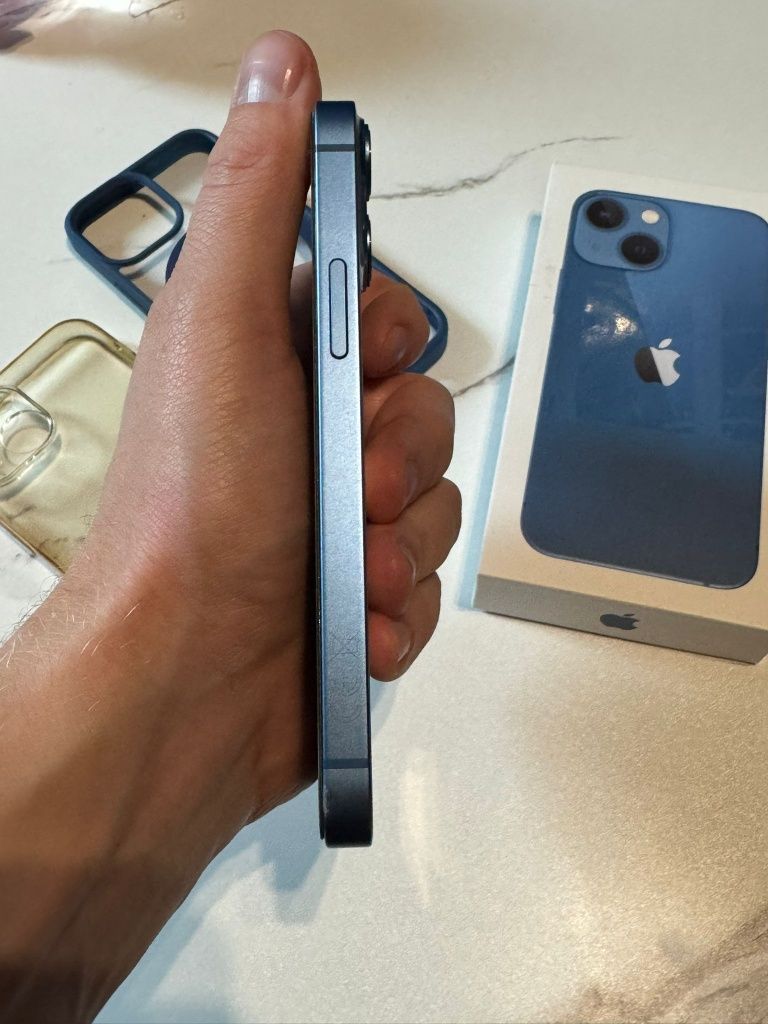 Iphone 13 mini 128 gb piekny ! Bateria.85