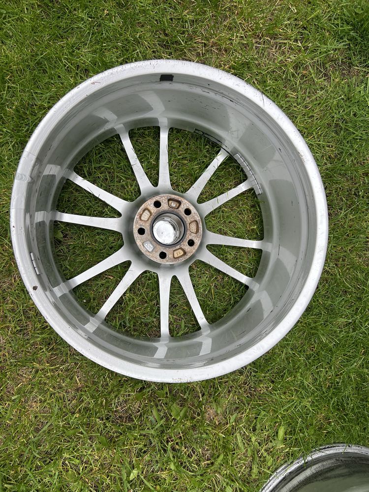 OZ Ultraleggera HLT 20 cali 8.5 szer ET 39 5x114 5x112