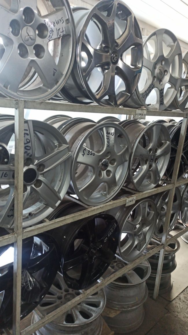 шини БУ 215/50 R 17