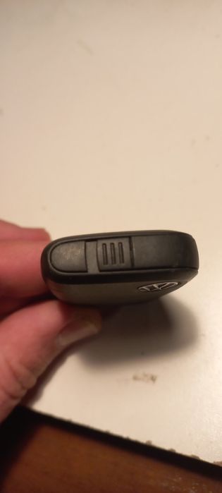Ключ Vw Tiguan 18-24 на 5 кнопок оригінал