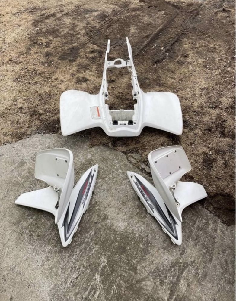 Diverso Material Honda TRX400 e TRX450