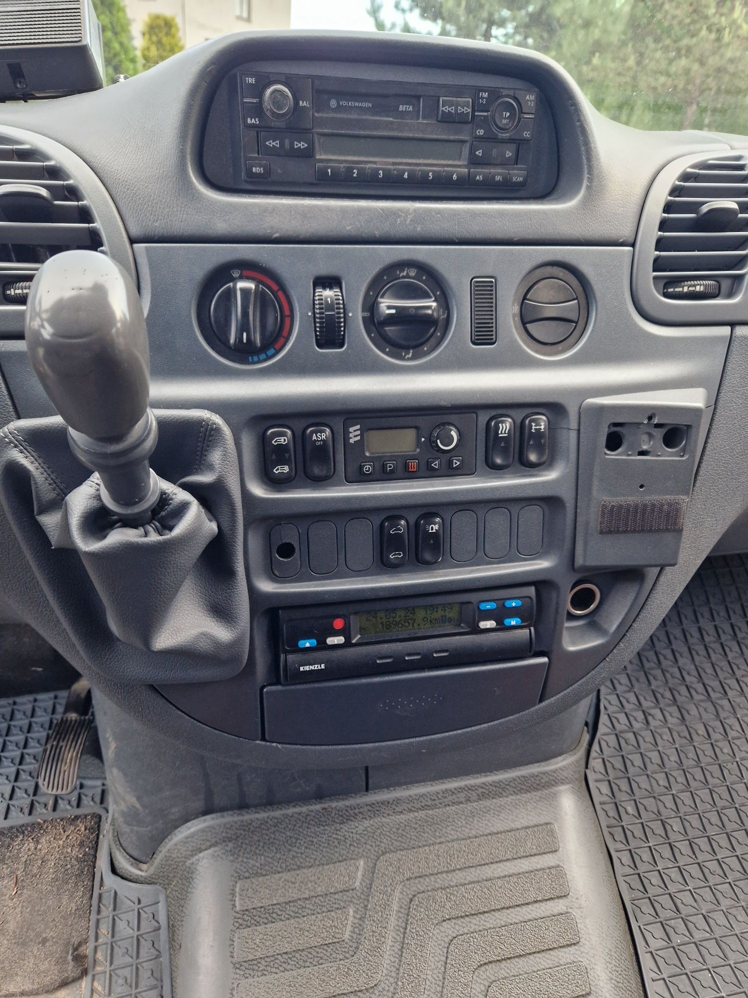 Mercedes Sprinter doka brygadówka brygadowy osobowy vip blokada kamper