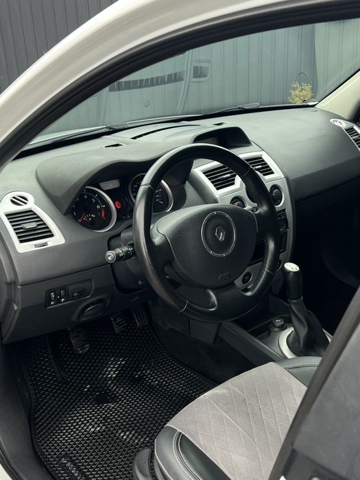 Рено Меган 2008 1.6 газ бенз