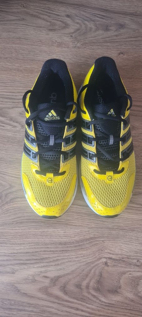 Buty męskie Adidas Questra Cushion M G64377, r 40 2/3