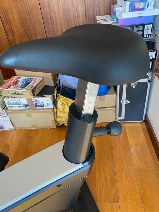 Bicicleta estática bodytone como nova