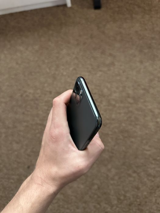 iPhone 11 pro max 256 gb Midnight Green
