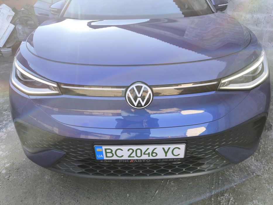 Aвтомобіль Wolwagen ID5 PRO