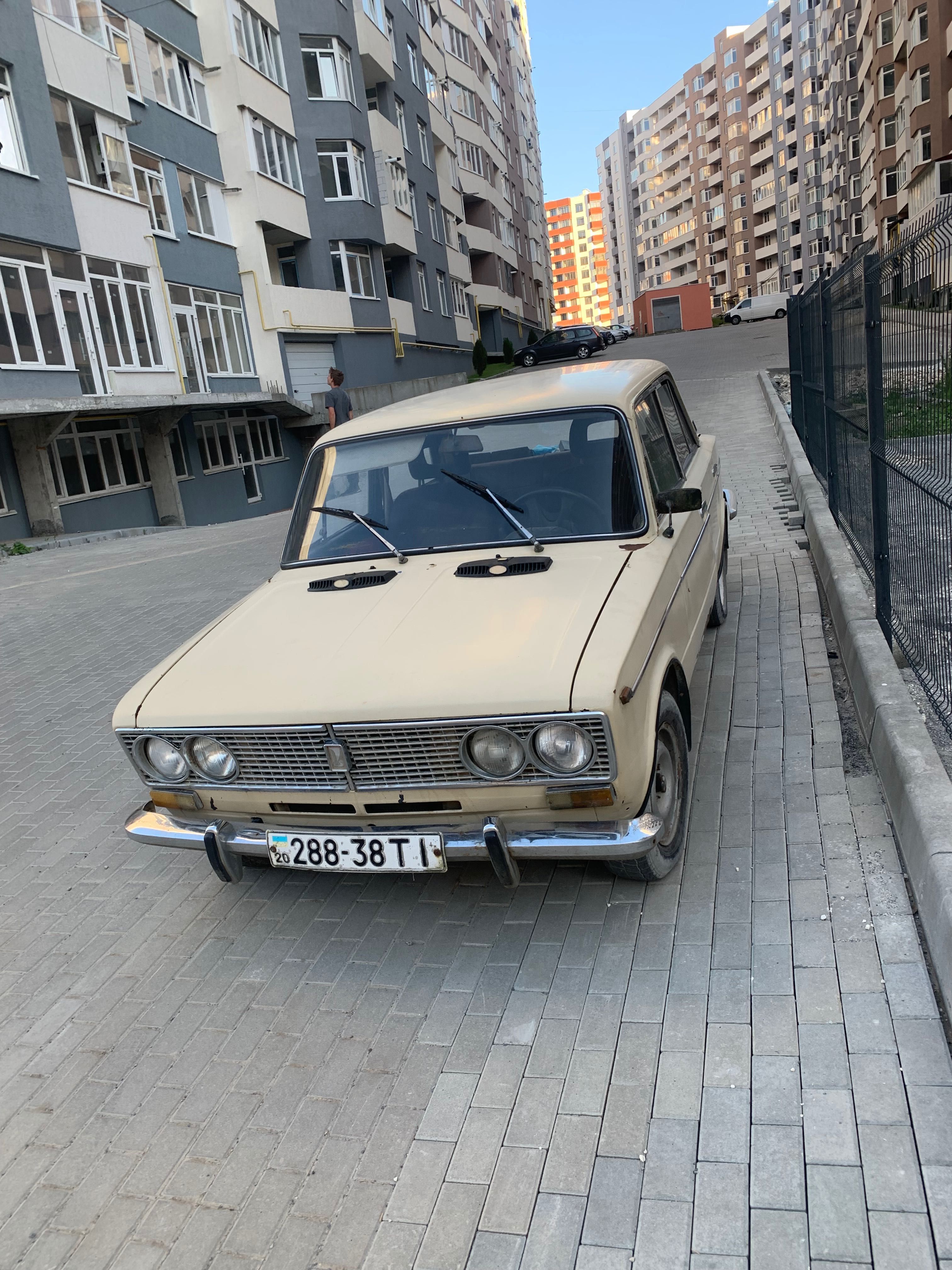 Продається жигуль ваз 2103