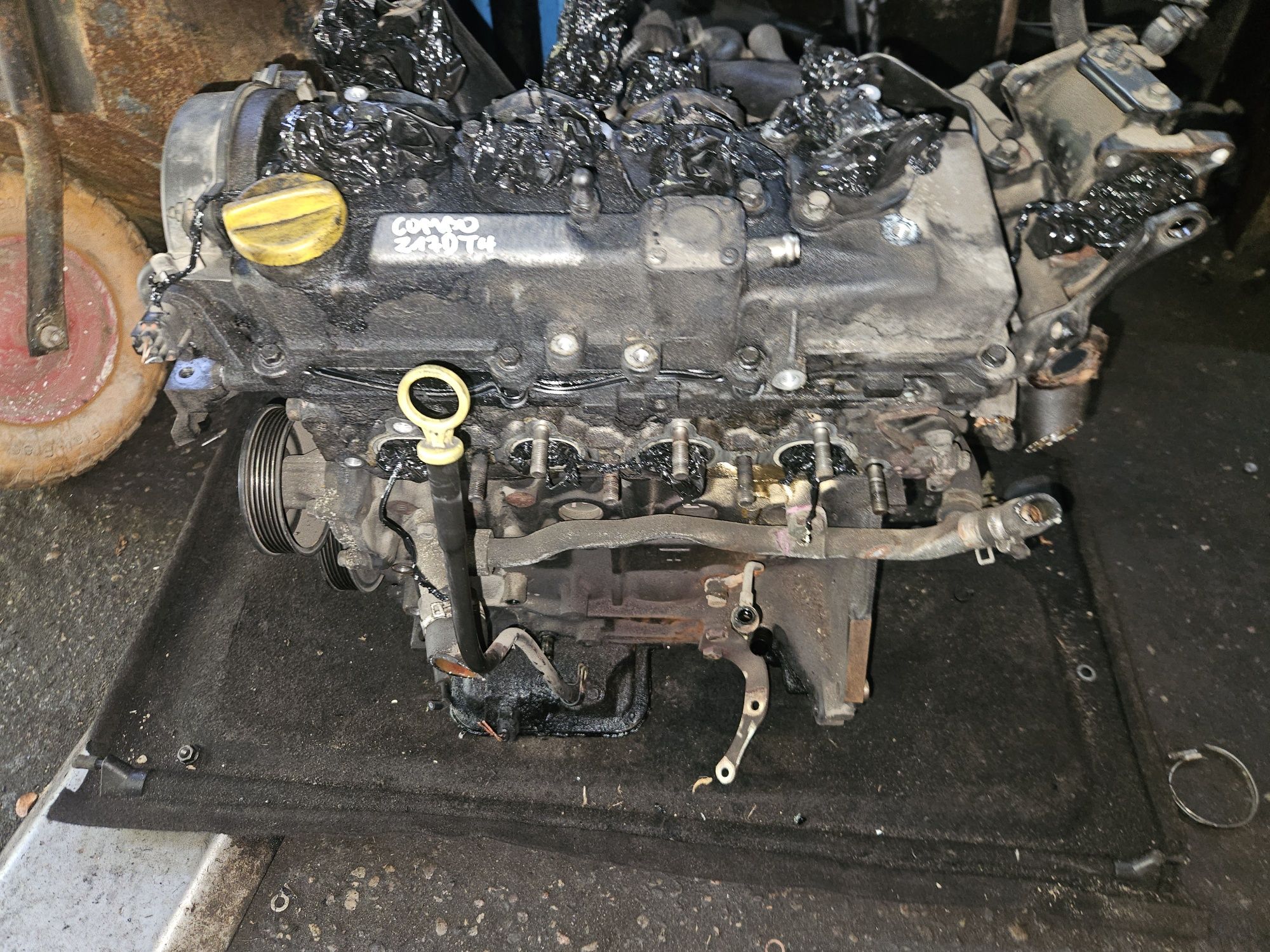 Silnik opel combo meriva A 1.7CDTI kod Z17DTH