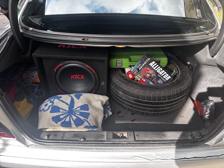 Продам мерса в нормальном состояние