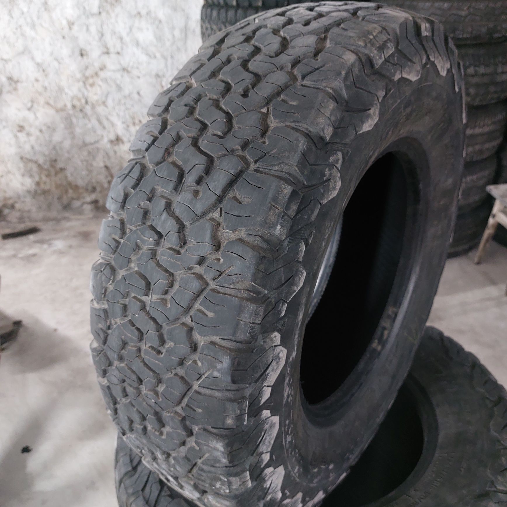 Колеса 245 75 16 шини BFgoodrich 70 резина болотна грязева