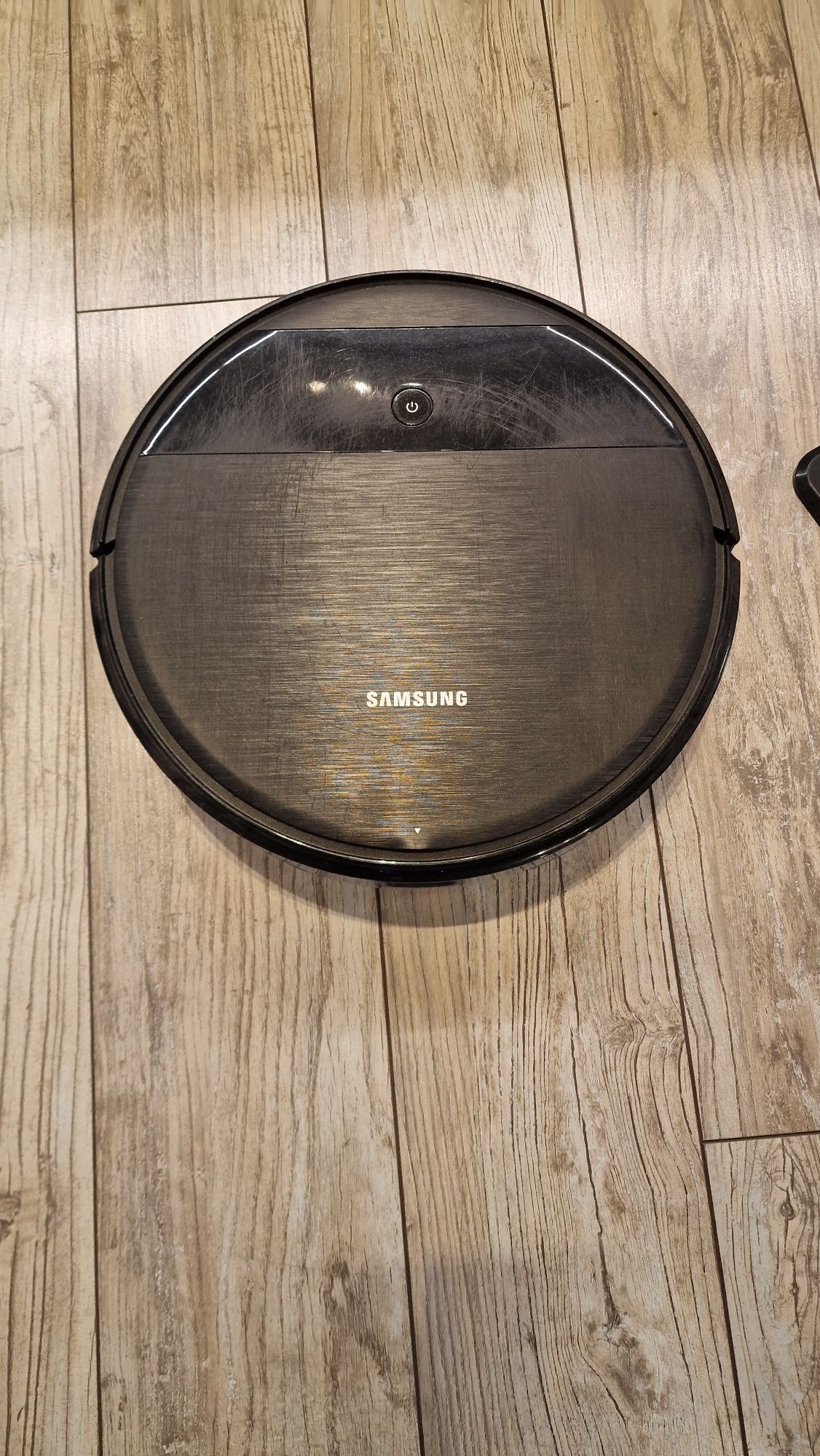 Robot sprzątajaco-mopujący SAMSUNG VRO5R5050WK