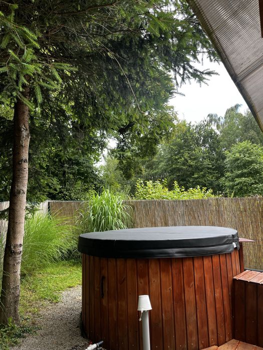 Domek w Żywcu nad jeziorem z basenem/balią