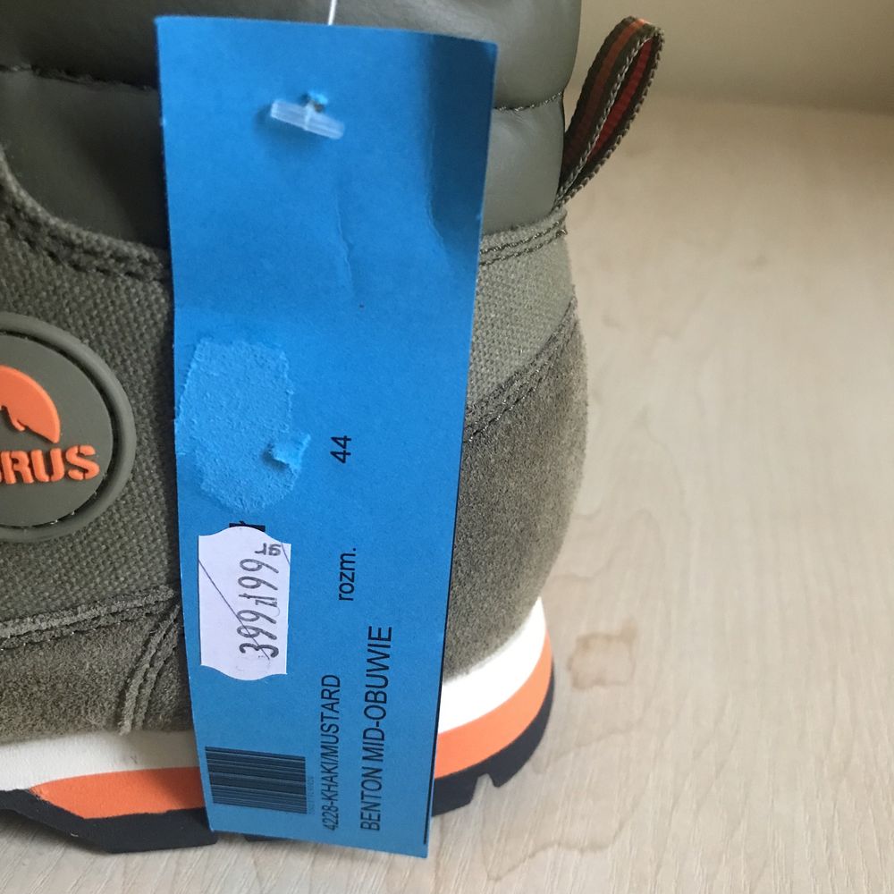 Męskie buty turystyczne r. 44 marki ELBRUS trekkingowe khaki