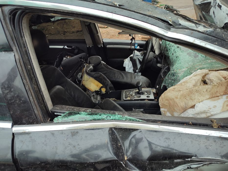 Продам Audi Q7 3.0TDI пiсля дтп