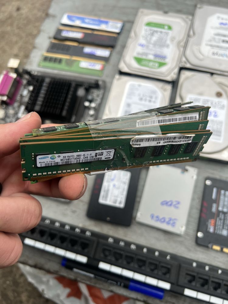 Комплектующие к ПК ОЗУ ddr 2 3 4 жесткий диск