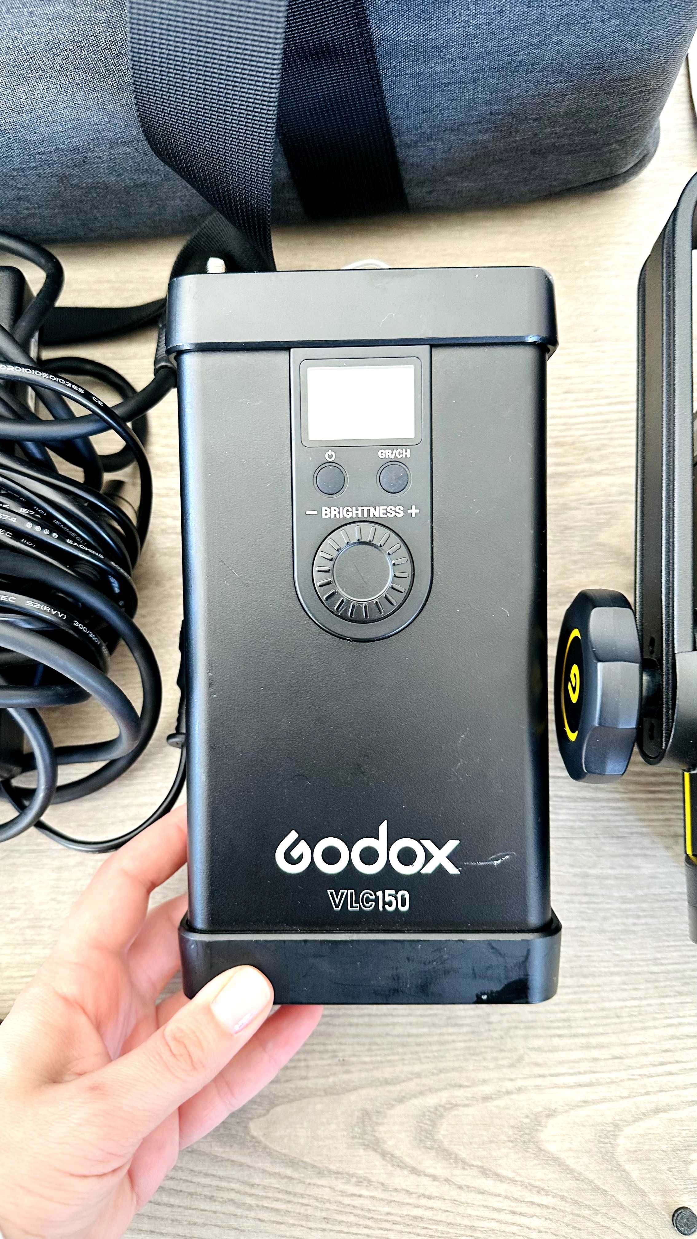 GODOX VIDEO LED LIGHT VL150 (tenho 2 unidades para venda)