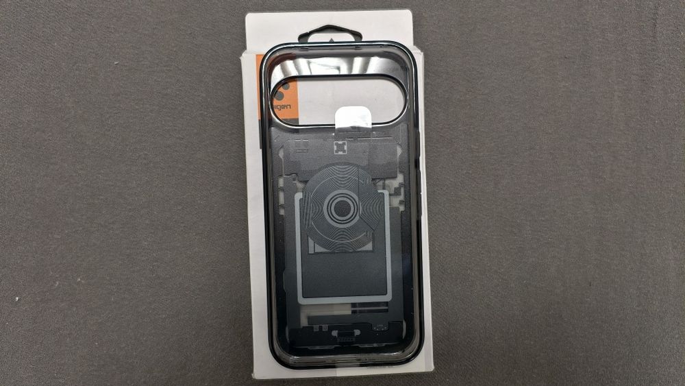 Чохол для Google Pixel 9/9 Pro Spigen Ultra Hybrid Zero One