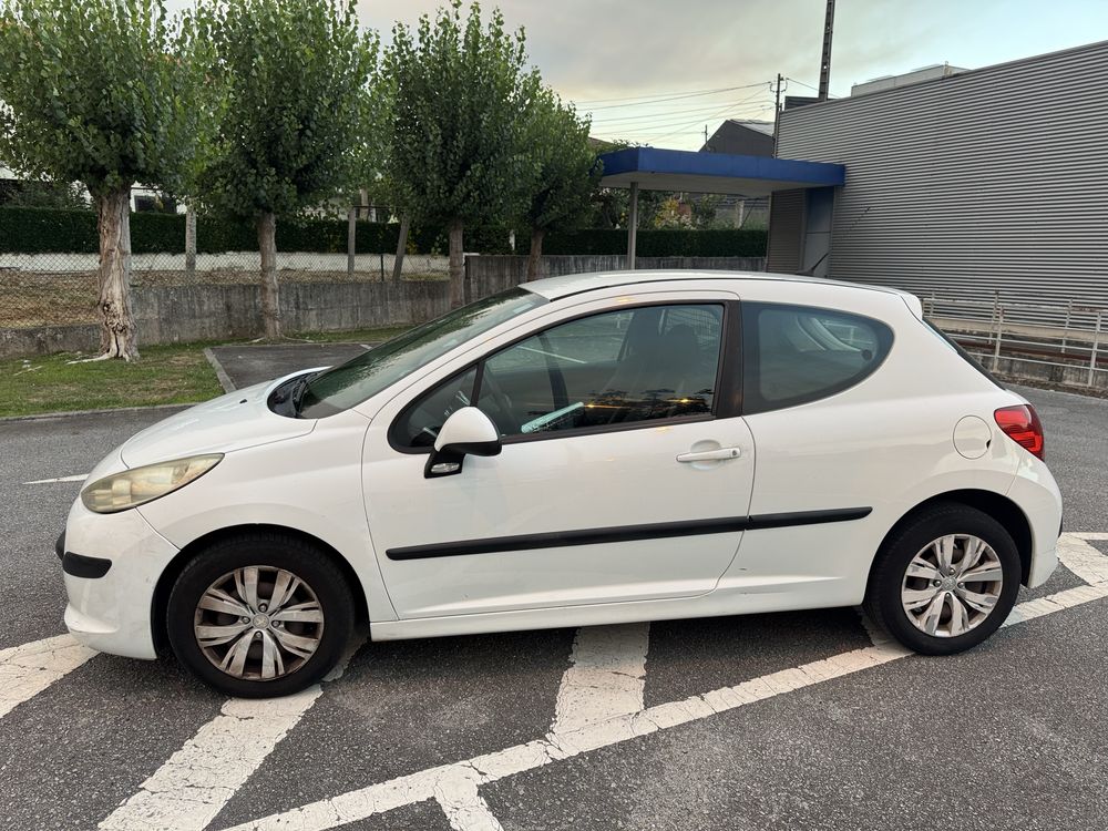 Peugeot 207 1.4 HDI