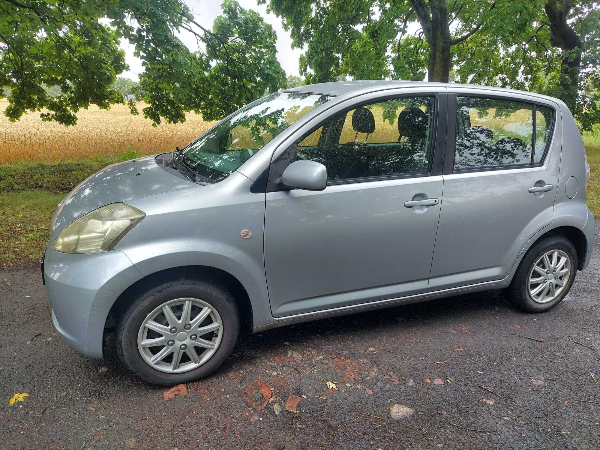Daihatsu Sirion 1.3 klimatyzacja