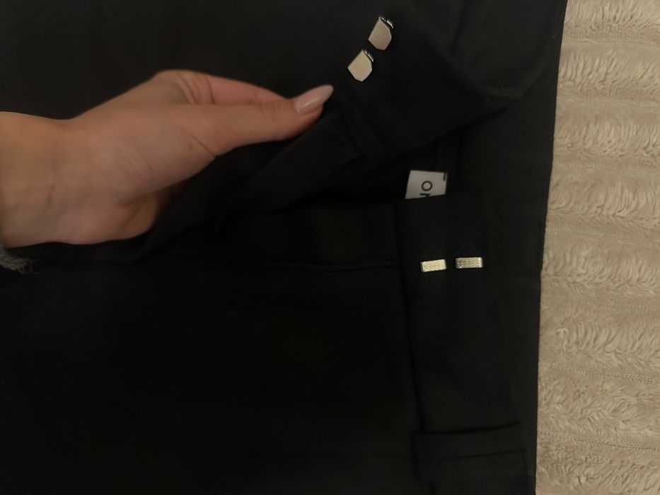 Костюм ONE BY ONE з приталеним жакетом