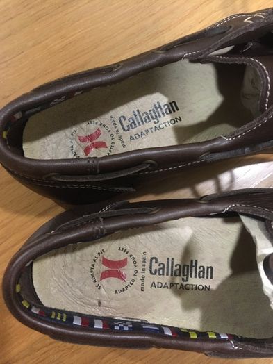 Sapatos de homem em pele Callaghan semi-novos (tam. 44)