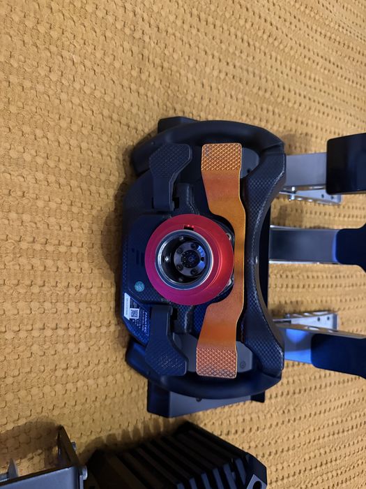 Fanatec CSL DD | Mclaren v2 | CSL Pedals | Boost Kit