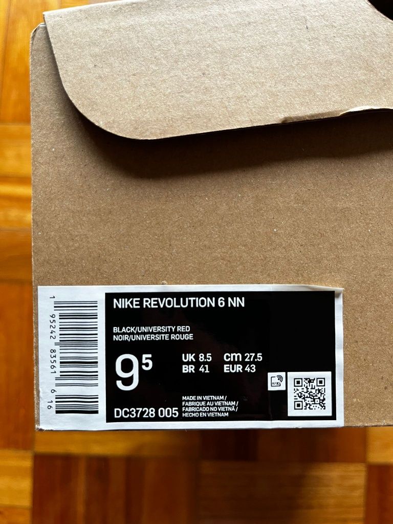 Nike Revolution 6 NN