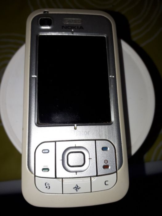 Telemóvel NOKIA 6110 Navigator