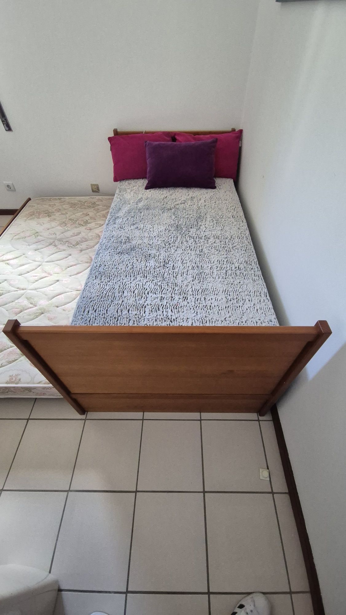Cama com gavetão
