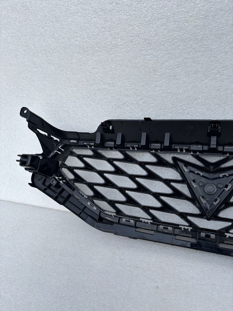 Seat Leon IV 4 5FA Cupra 20- grill atrapa kratka zderzaka przód
